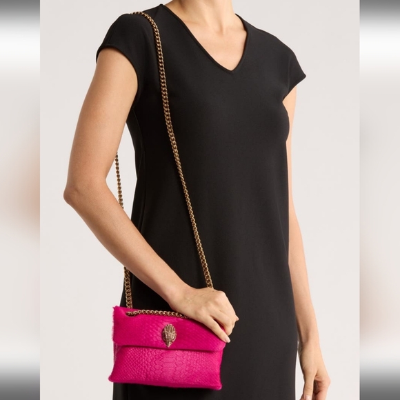 Kurt Geiger Luxurious Pink Handbag with Gold Accents - Picture 5 of 16
